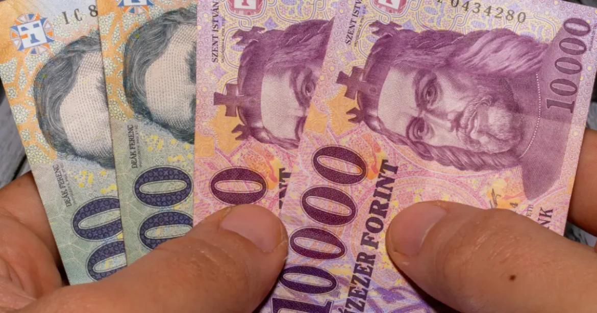 Belengette Magyar Péter: sok magyar dolgozó számíthat béremelésre