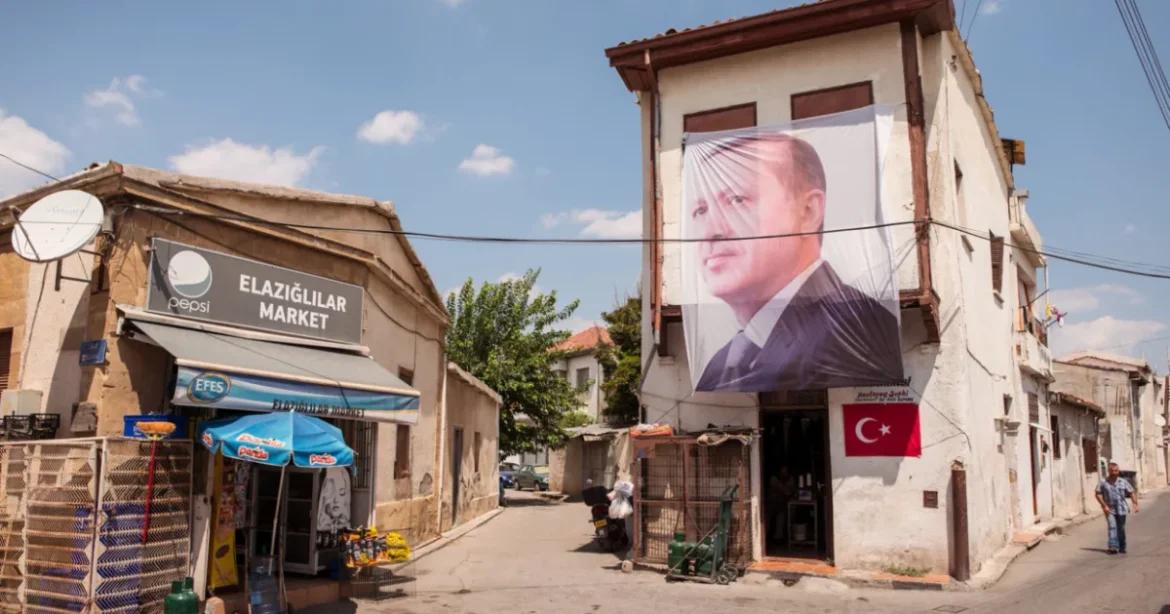 Erdoğan geopolitikai bombát dobott: elvenné a szuperhatalmak fő fegyverét