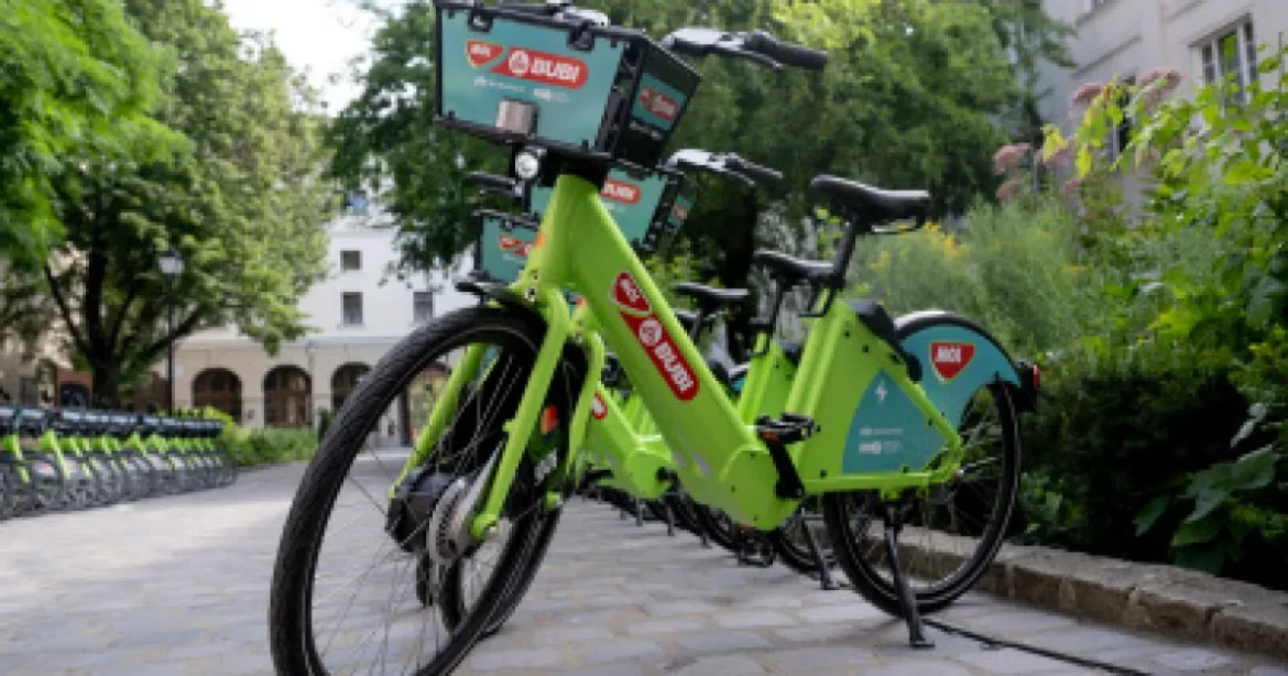 Fordulat a magyar lakáspiacon: zuhan a kereslet, esnek az árak