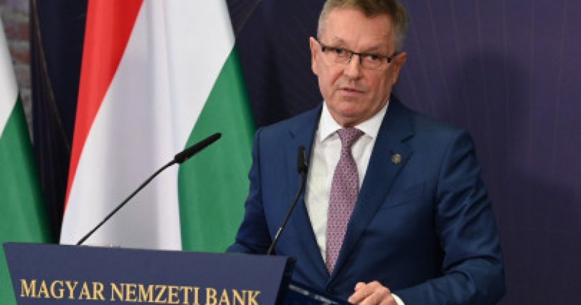 Meggyengült a forint, drágulnak a devizák