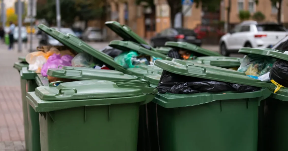 MOHU átveszi a szemétszámlák kezelését: a társasházak hibája a lakókon csapódhat le