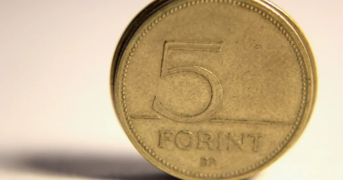 Itt az idő megszüntetni az 5 forintost? Fémértéke már a háromszorosát is elérheti