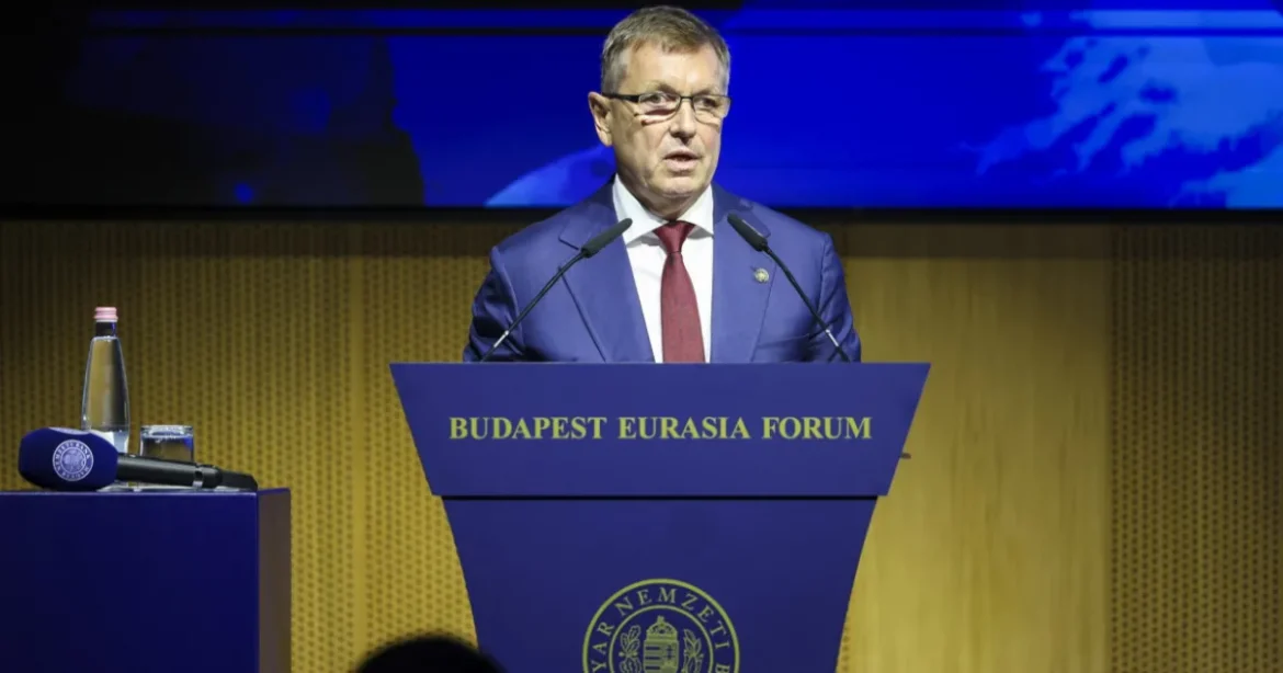 Matolcsy György kihallgatása kezdődik: ez a gyanú az őrizetbe vett MNB-elnök ellen