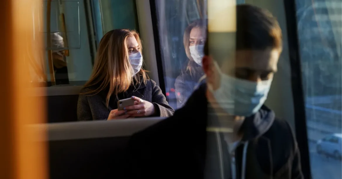 Öt magyar városban nő a fertőzöttek száma, Budapesten küszöbön a járvány