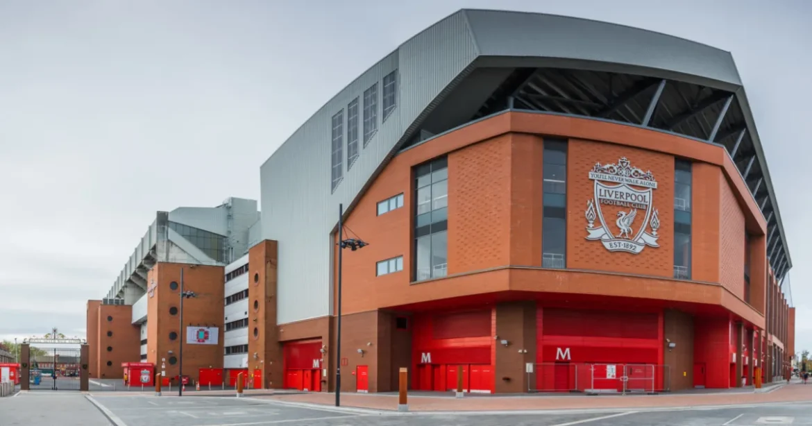 Vasárnapi foci: Liverpool–Man. City rangadó, rajnai derbi és magyar bajnoki csaták